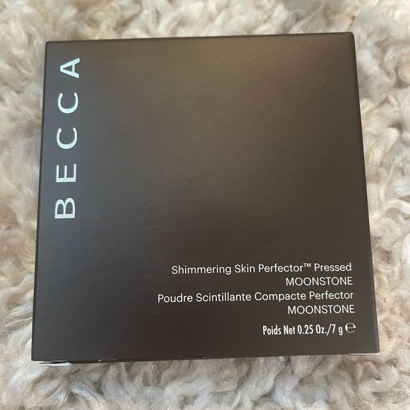 2 for $60 - BECCA - Shimmering Skin Perfector - Moonstone - Picture 5 of 6